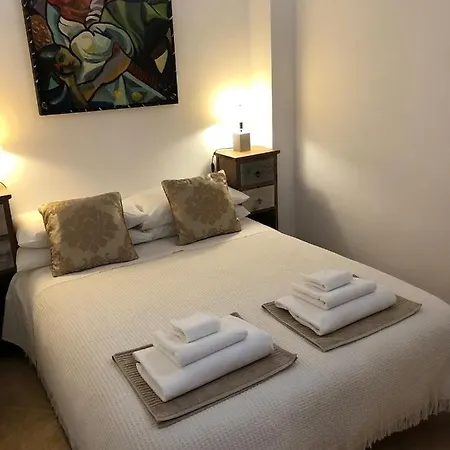 Pueblo Hidden Gem, 2 Bed