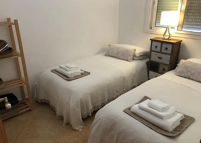 Pueblo Hidden Gem, 2 Bed Torrox