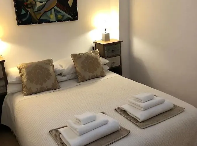 Pueblo Hidden Gem, 2 Bed
