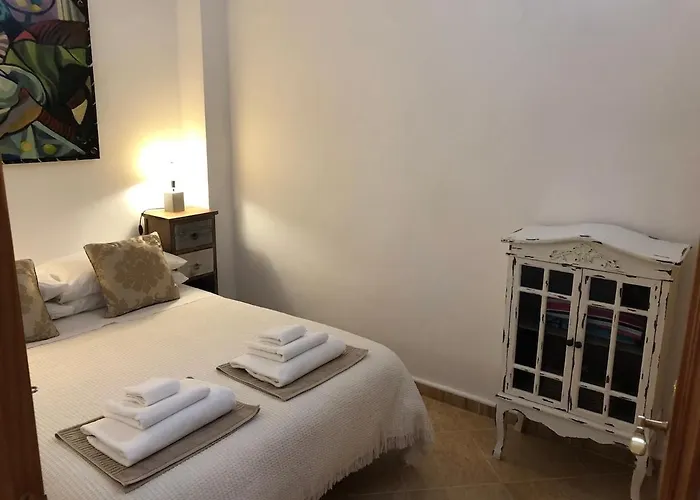 Pueblo Hidden Gem, 2 Bed